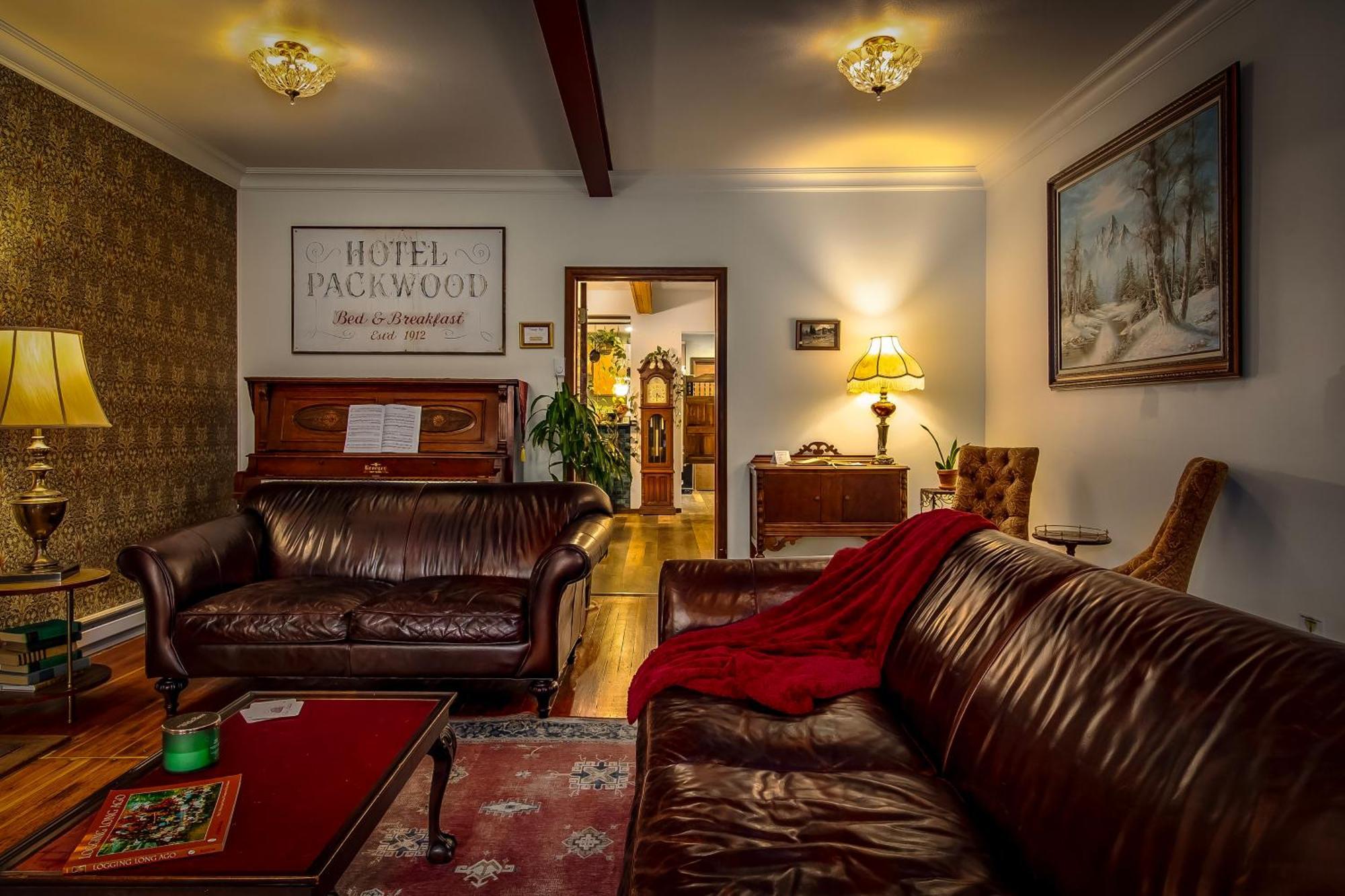 Historic Hotel Packwood Exterior photo